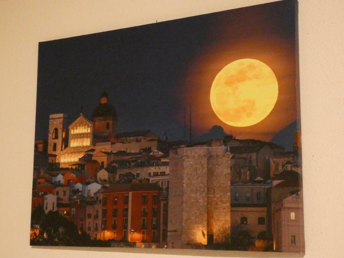 L'Antica Torre Caralis Holiday Cagliari Bagian luar foto